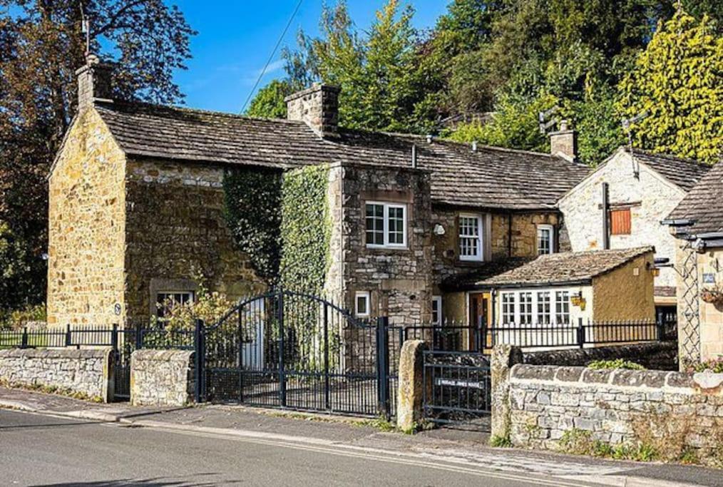 The Belle - A Lovingly Converted Grade II Listed Home From Home In Bakewell Luaran gambar